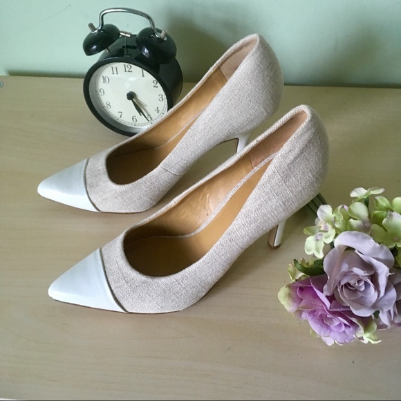 cap toe pumps nine west